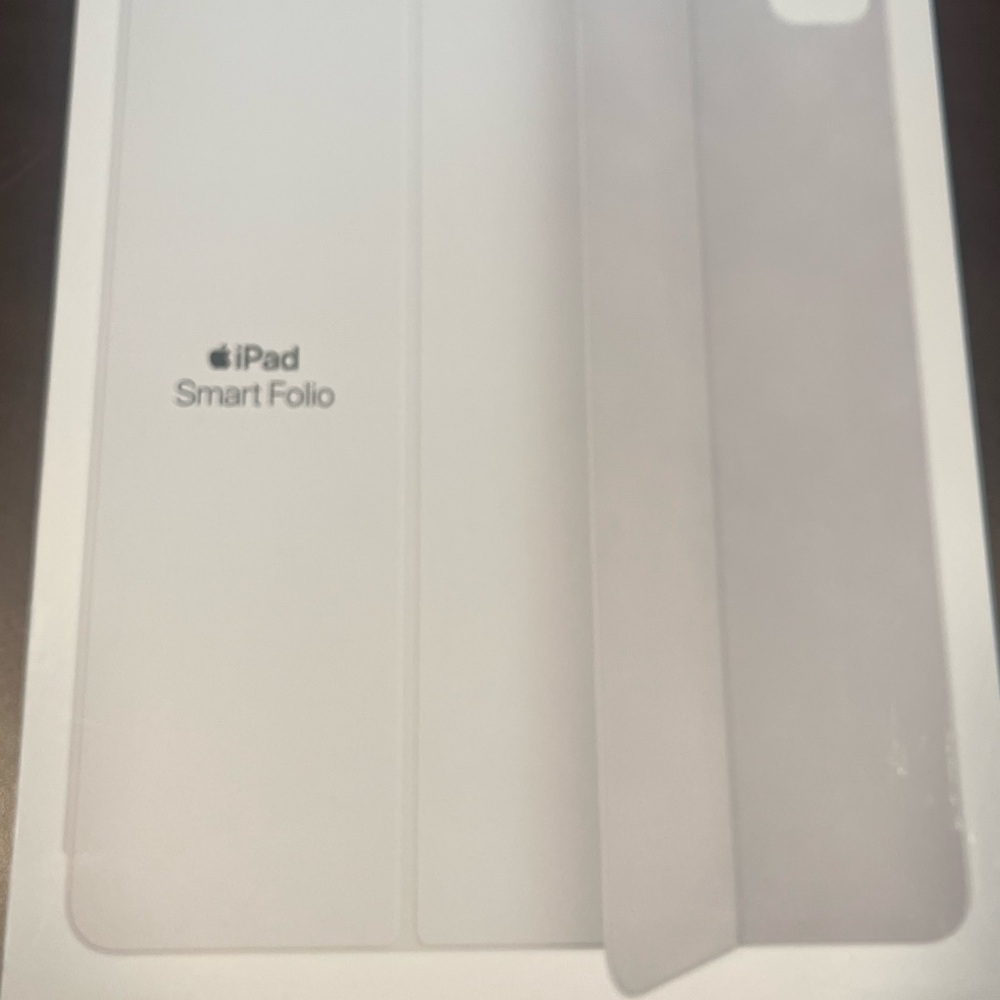 Apple iPad Smart Folio - Light Gray